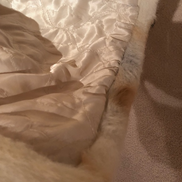 Gorgeous faux fur winter jacket - Picture 6 of 7